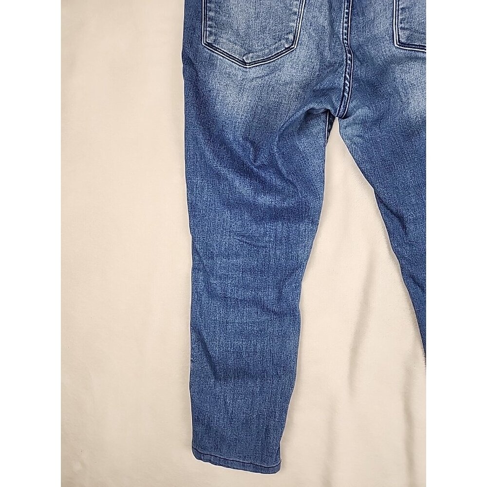 Judy Blue Jeans Womens 11/30 Blue Skinny Fit Medium Wash Stretch Denim Fit 31x23 - Picture 7 of 13